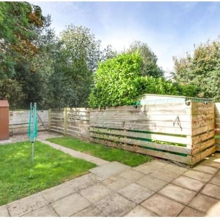 Central 2 Bedroom Garden Flat With Free Parking Royal Tunbridge Wells Exterior photo